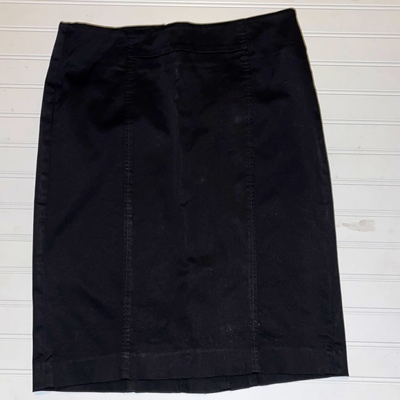 Loft black cotton spandex zippered pencil skirt size 8 - Picture 1 of 4